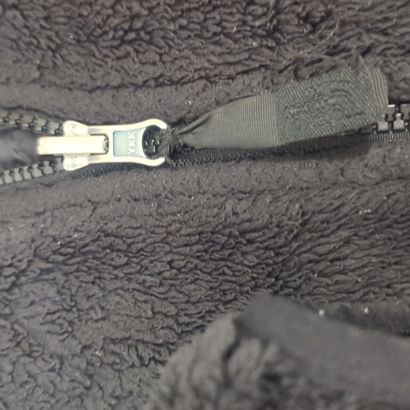 North Face Women's Osito Jacket Black Small - Picture 3 of 6